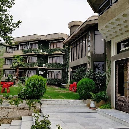 Rock City Resort Mingora Exterior photo