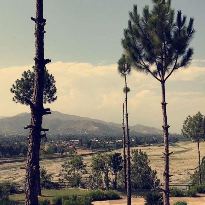 Rock City Resort Mingora Exterior photo
